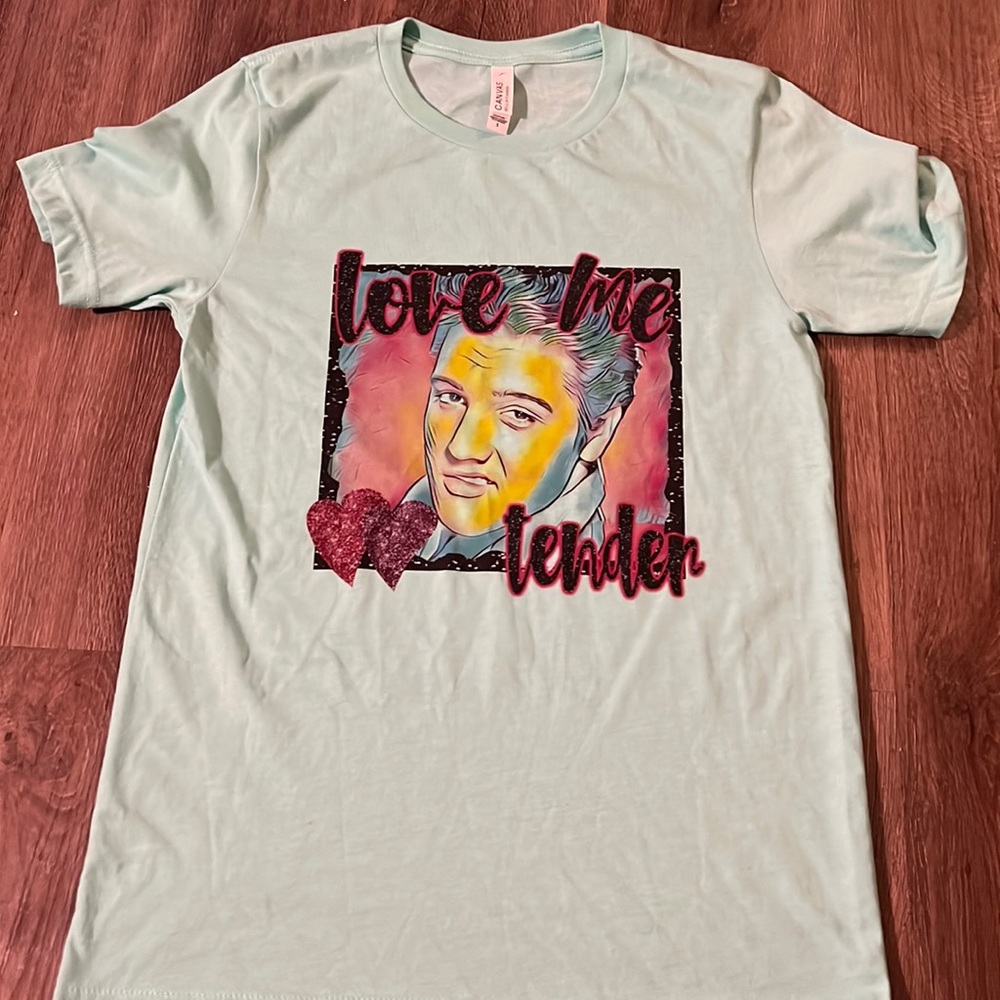 Elvis Presley Mint 'Love Me Tender' Short Sleeve Graphic Tee